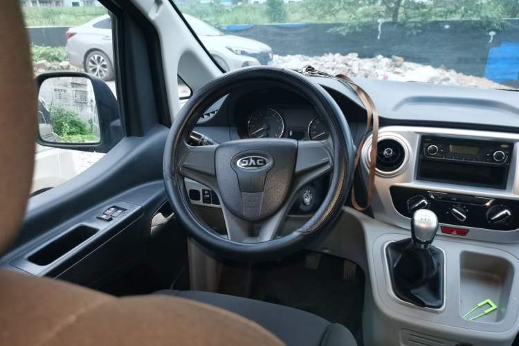 Used JAC Refine M3 2018 1.6L Express Edition 5-seater Steering Wheel