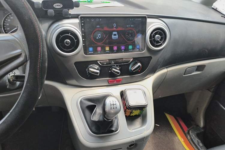 Used JAC Refine M3 2018 1.6L Express Edition 7-Seater Audio And AC Panel
