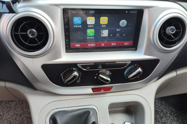 Used JAC Refine M3 2018 1.6L Express Edition 5-seater Audio And AC Panel