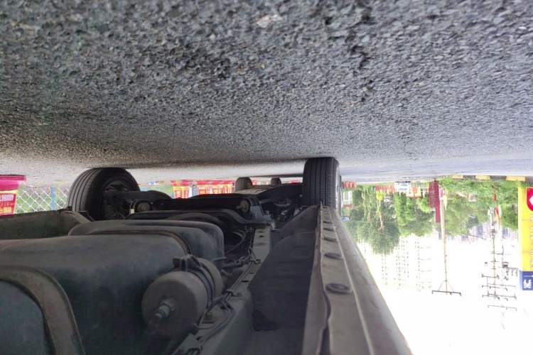 Used JAC Refine M3 2018 1.6L Express Edition 7-Seater Chassis Rear Left