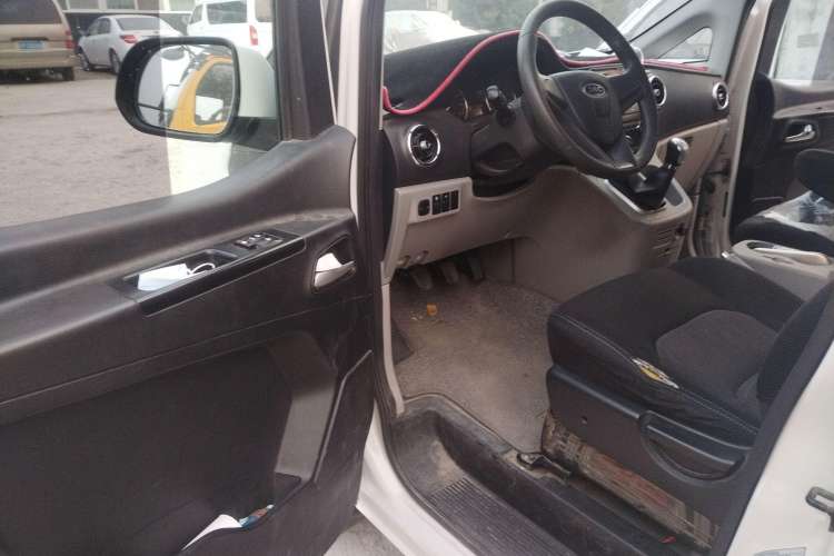 Used JAC Refine M3 2018 IKEA Edition 1.6L Luxury Model Driver Seat