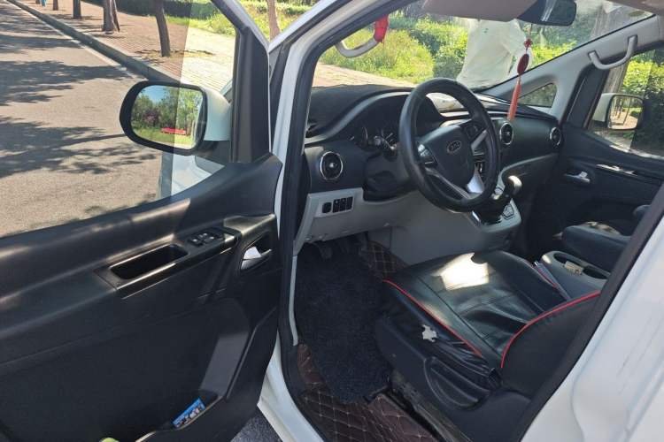 Used JAC Refine M3 2018 IKEA Edition 1.6L Luxury Smart Model Driver Seat
