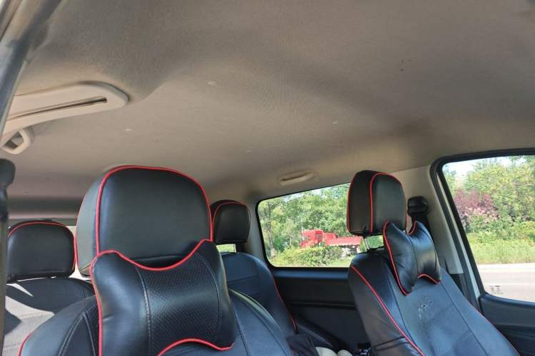 Used JAC Refine M3 2018 IKEA Edition 1.6L Luxury Smart Model Headliner
