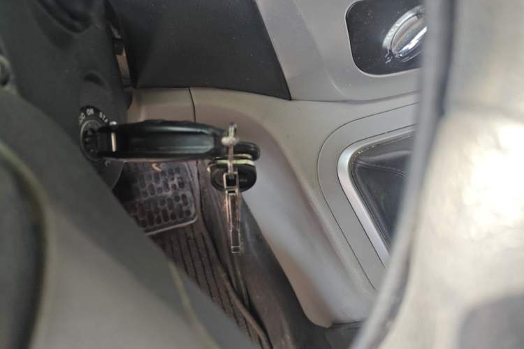 Used JAC Refine M3 2018 1.6L Express Edition 5-seater Interior 1