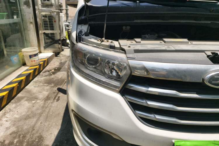 Used JAC Refine M3 2018 IKEA Edition 1.6L Luxury Smart Model Right Front Headlight