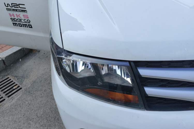 Used JAC Refine M3 2018 1.6L Express Edition 5-seater Right Front Headlight