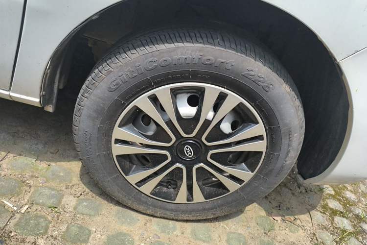 Used JAC Refine M3 2018 1.6L Express Edition 7-Seater Right Front Wheel Hub