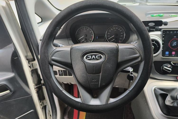 Used JAC Refine M3 2018 1.6L Express Edition 7-Seater Steering Wheel