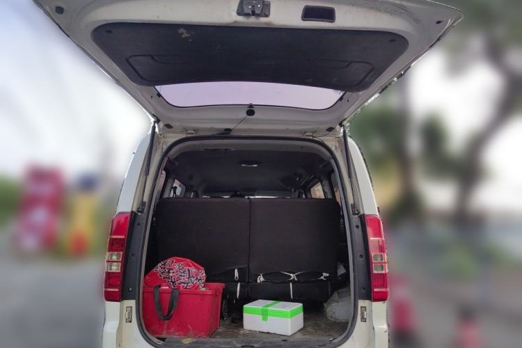 Used JAC Refine M3 2018 1.6L Express Edition 7-Seater Trunk