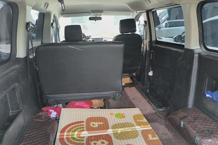 Used JAC Refine M3 2018 1.6L Express Edition 7-Seater Trunk