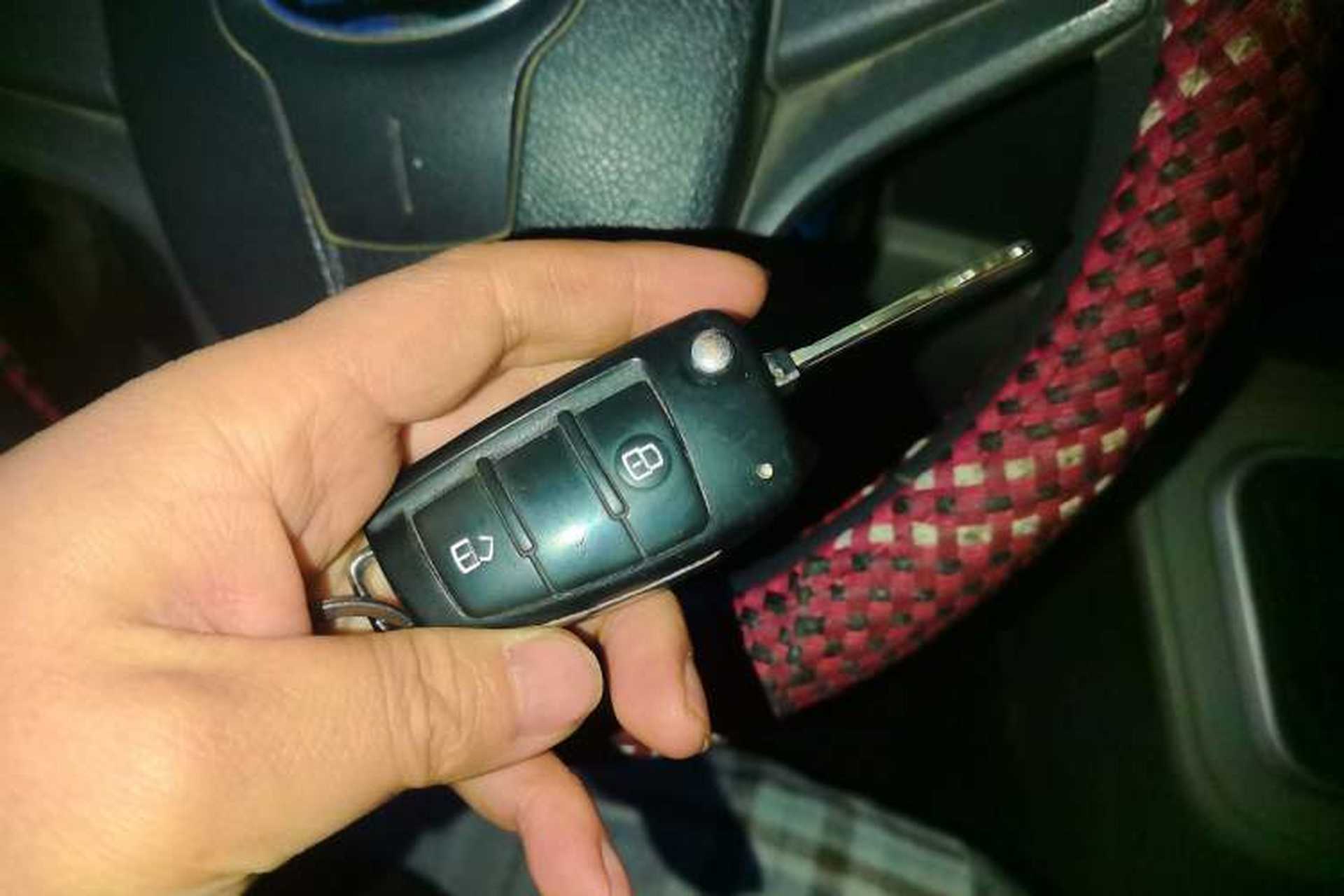 Used JAC Refine M3 2018 1.6L Express Edition 7-Seater Vehicle Key