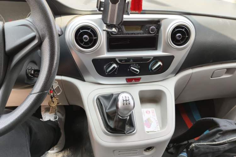 Used JAC Refine M3 2019 PLUS Maker Edition 1.8L Luxury Model Audio And AC Panel