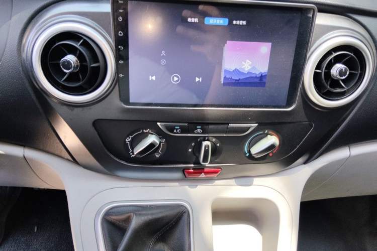 Used JAC Refine M3 2019 Creator Edition 1.8L Luxury Model Audio And AC Panel