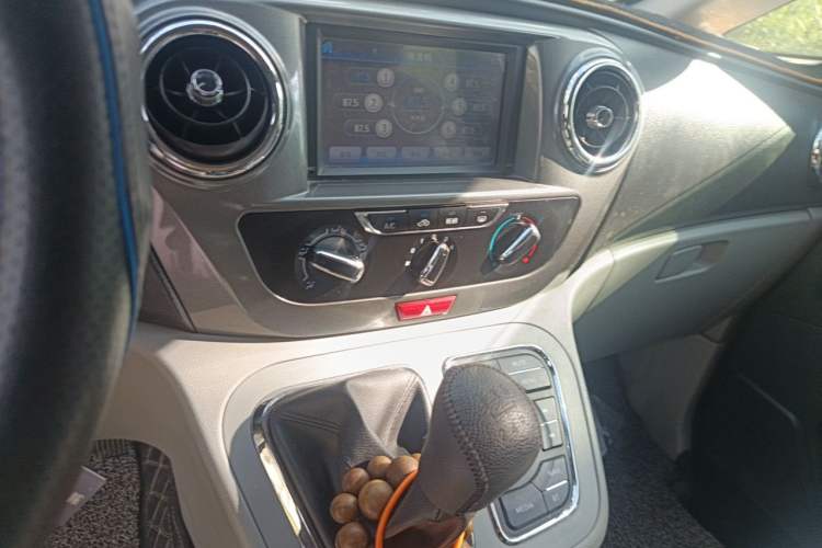 Used JAC Refine M3 2019 IKEA Edition 1.6L Luxury Smart Model Audio And AC Panel