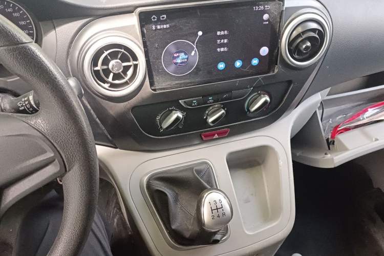 Used JAC Refine M3 2019 PLUS Maker Edition 1.8L Luxury Model Audio And AC Panel