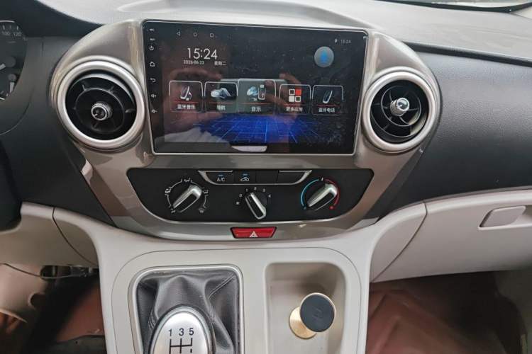 Used JAC Refine M3 2019 Creator Edition 1.8L Luxury Model Audio And AC Panel