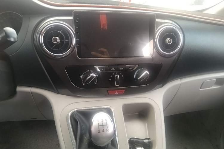 Used JAC Refine M3 2019 IKEA Edition 1.8L Luxury Model Audio And AC Panel