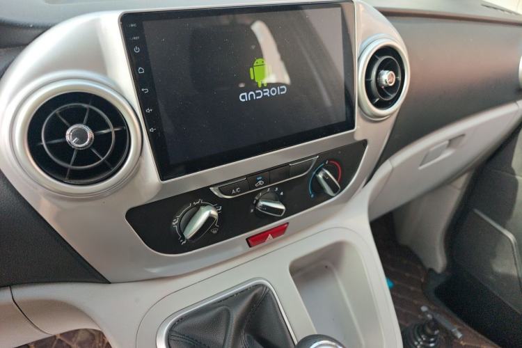 Used JAC Refine M3 2019 Creator Edition 1.8L Luxury Model Audio And AC Panel