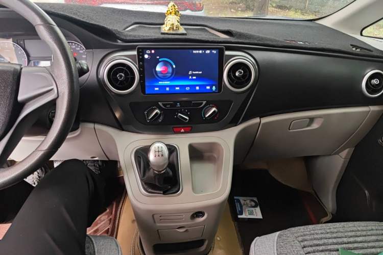 Used JAC Refine M3 2019 PLUS Maker Edition 1.8L Luxury Model Audio And AC Panel