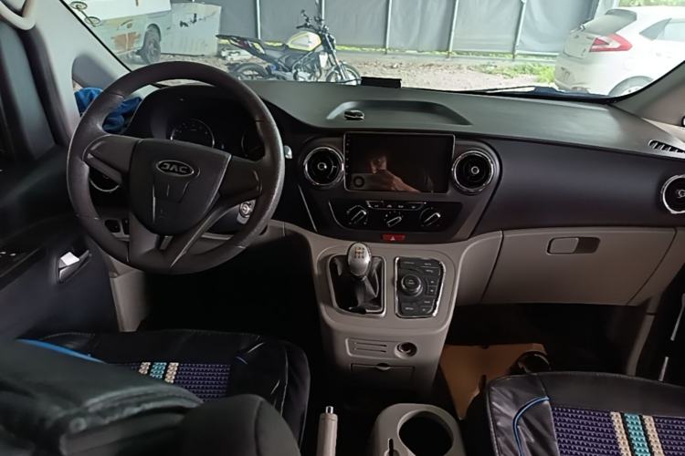 Used JAC Refine M3 2019 IKEA Edition 1.6L Luxury Model Center Console