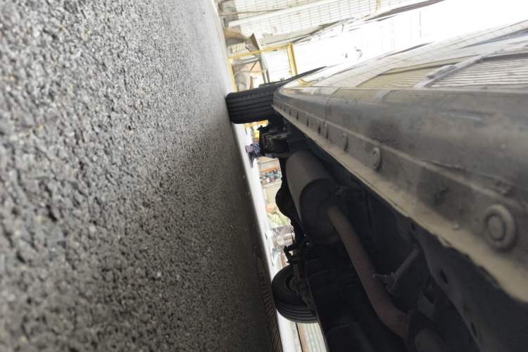 Used JAC Refine M3 2019 IKEA Edition 1.8L Luxury Model Chassis Front Right