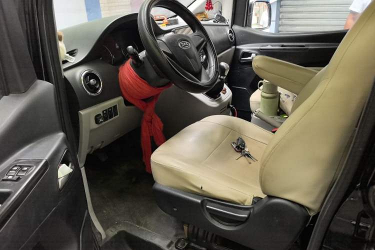 Used JAC Refine M3 2019 Creator Edition 1.6L Luxury Smart Version Driver Seat