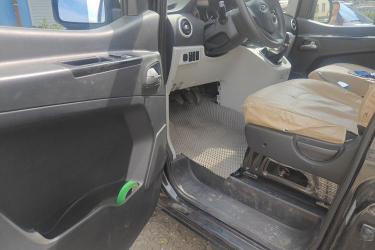 Used JAC Refine M3 2019 1.8L 5-Seater Express Edition Driver Seat