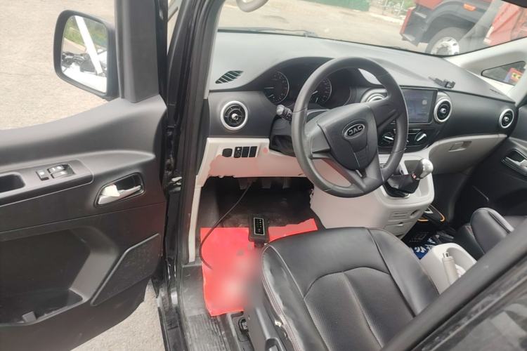 Used JAC Refine M3 2019 Creator Edition 1.8L Luxury Model Driver Seat