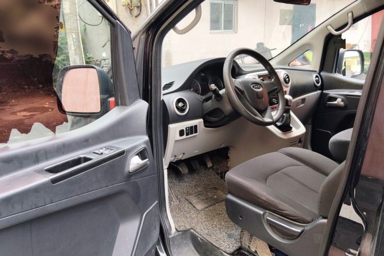 Used JAC Refine M3 2019 Creator Edition 1.8L Luxury Model Driver Seat