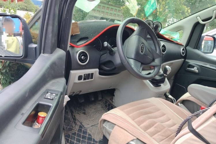 Used JAC Refine M3 2019 Creator Edition 1.8L Luxury Model Driver Seat