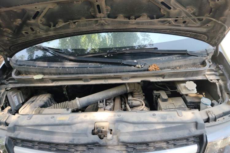 Used JAC Refine M3 2019 Creator Edition 1.8L Luxury Model Engine Bay