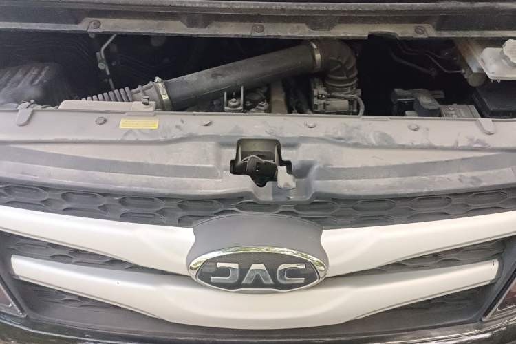 Used JAC Refine M3 2019 PLUS Maker Edition 1.8L Luxury Model Engine Bay