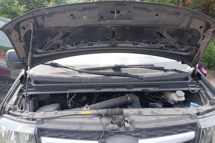 Used JAC Refine M3 2019 Creator Edition 1.8L Luxury Model Engine Bay