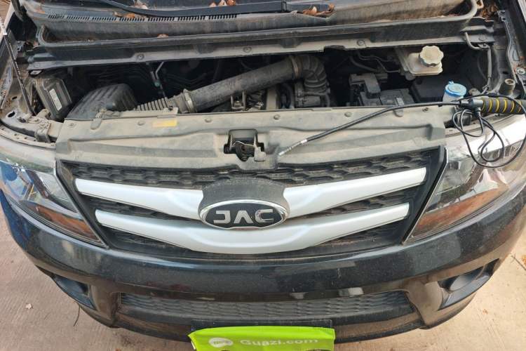 Used JAC Refine M3 2019 Creator Edition 1.8L Luxury Model Engine Bay