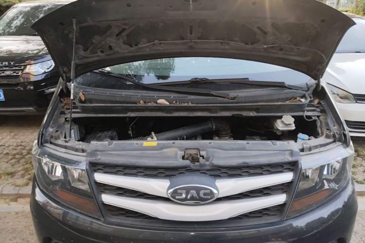 Used JAC Refine M3 2019 Creator Edition 1.8L Luxury Model Engine Bay