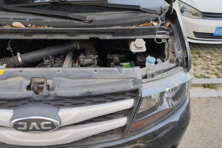 Used JAC Refine M3 2019 Creator Edition 1.8L Luxury Model Engine Bay Left