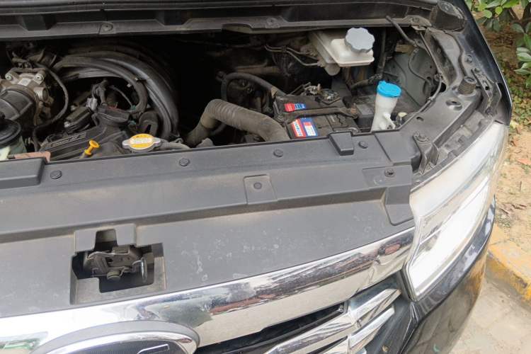 Used JAC Refine M3 2019 IKEA Edition 1.6L Luxury Model Engine Bay Left