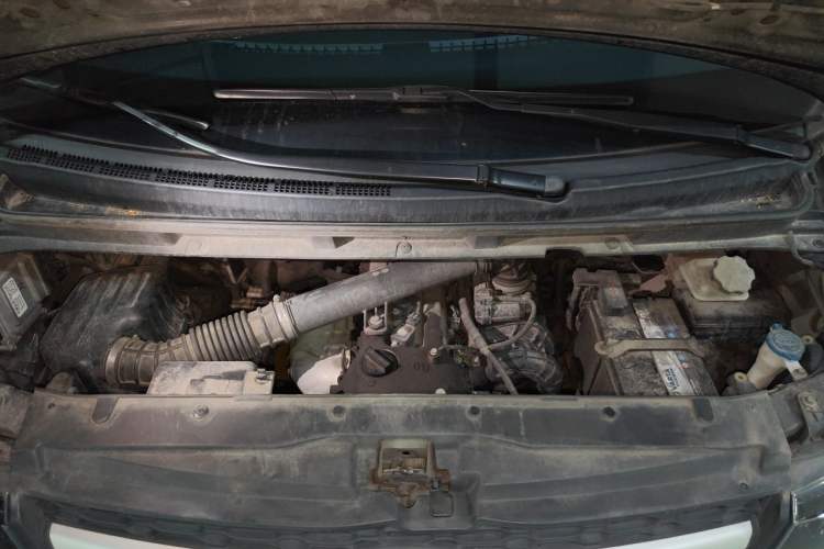 Used JAC Refine M3 2019 Creator Edition 1.8L Luxury Model Engine Bay