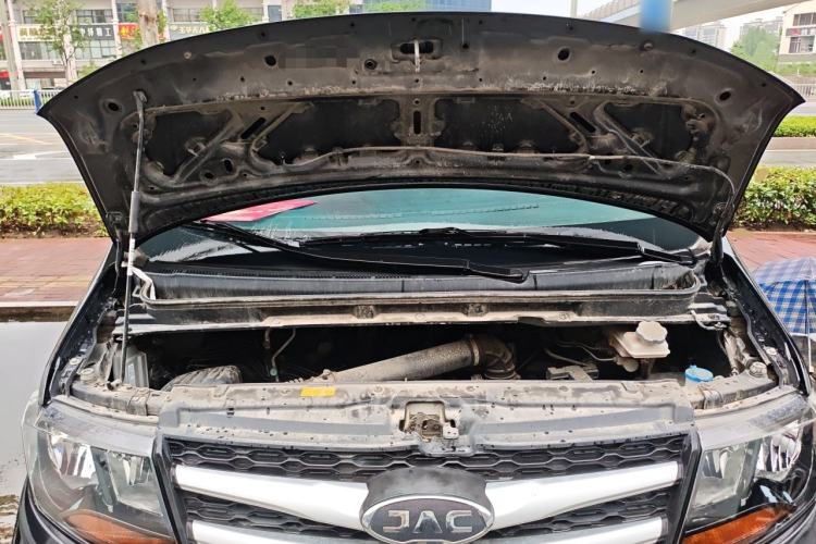 Used JAC Refine M3 2019 1.8L 5-Seater Express Edition Engine Bay