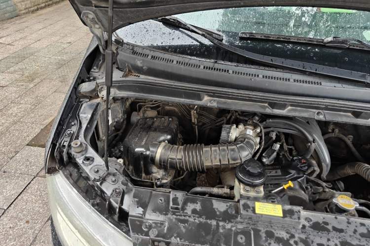 Used JAC Refine M3 2019 IKEA Edition 1.6L Luxury Smart Model Engine Bay Right