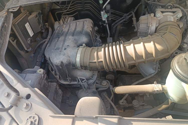 Used JAC Refine M3 2019 IKEA Edition 1.6L Luxury Smart Model Engine Bay Right
