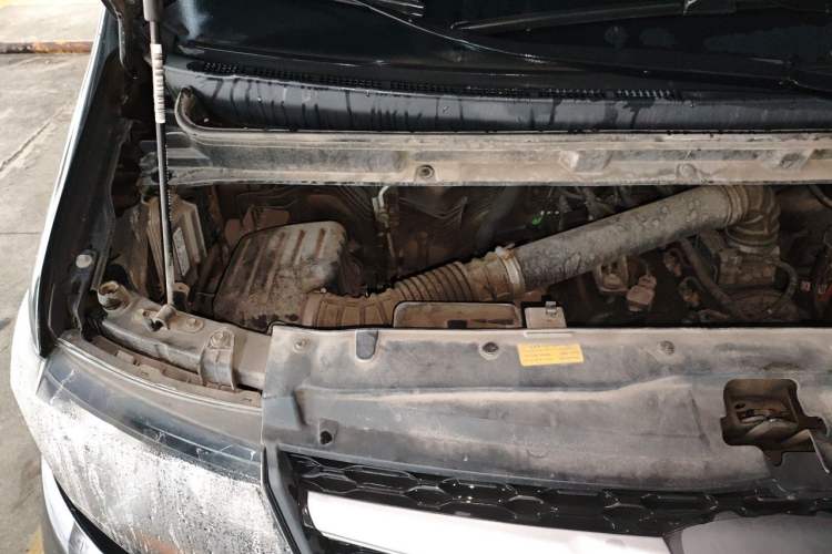 Used JAC Refine M3 2019 1.8L 5-Seater Express Edition Engine Bay Right