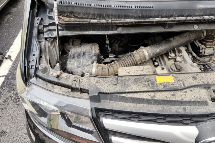 Used JAC Refine M3 2019 Creator Edition 1.8L Luxury Model Engine Bay Right