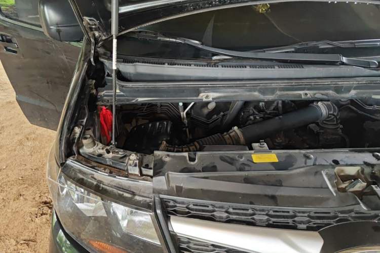 Used JAC Refine M3 2019 PLUS Maker Edition 1.8L Luxury Model Engine Bay Right