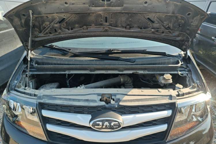 Used JAC Refine M3 2019 Creator Edition 1.8L Luxury Model Engine Bay