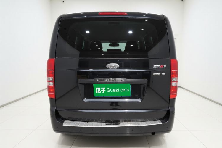 Used JAC Refine M3 2019 PLUS IKEA Edition 1.8L Luxury 9-Seater Exterior 4