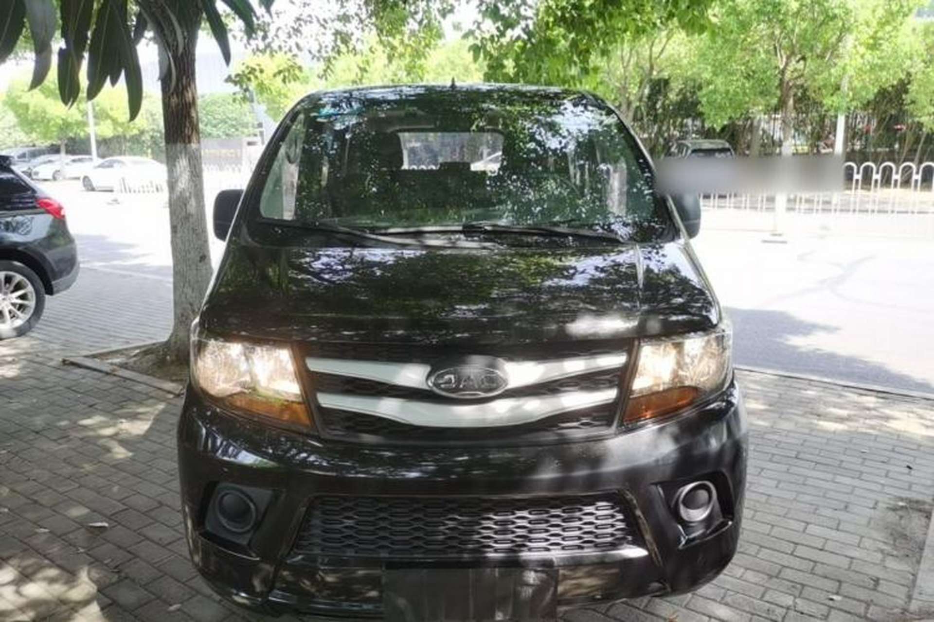 Used JAC Refine M3 2019 Creator Edition 1.6L Luxury Version Front