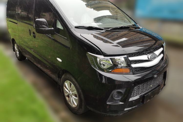 Used JAC Refine M3 2019 PLUS Maker Edition 1.8L Luxury Model Front Right 45 Deg