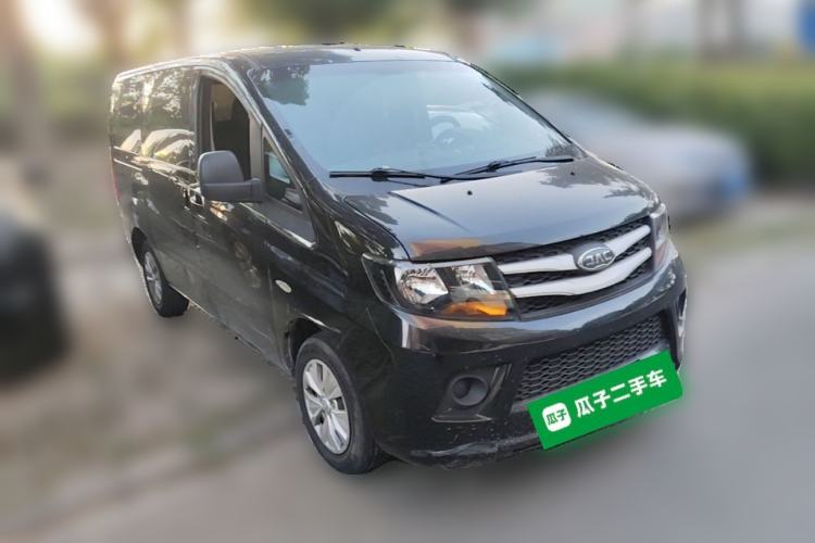 Used JAC Refine M3 2019 Creator Edition 1.8L Luxury Model Front Right 45 Deg