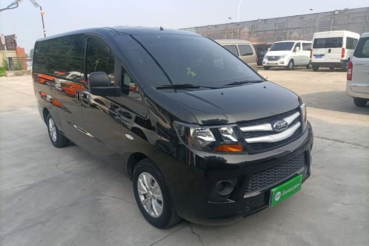 Used JAC Refine M3 2019 PLUS Maker Edition 1.8L Luxury Model Front Right 45 Deg